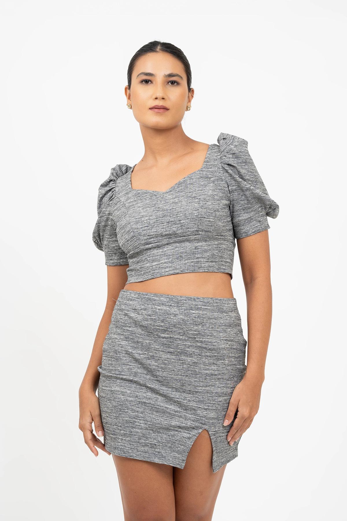 petite-ruffle-slit-hem-pencil-skirt