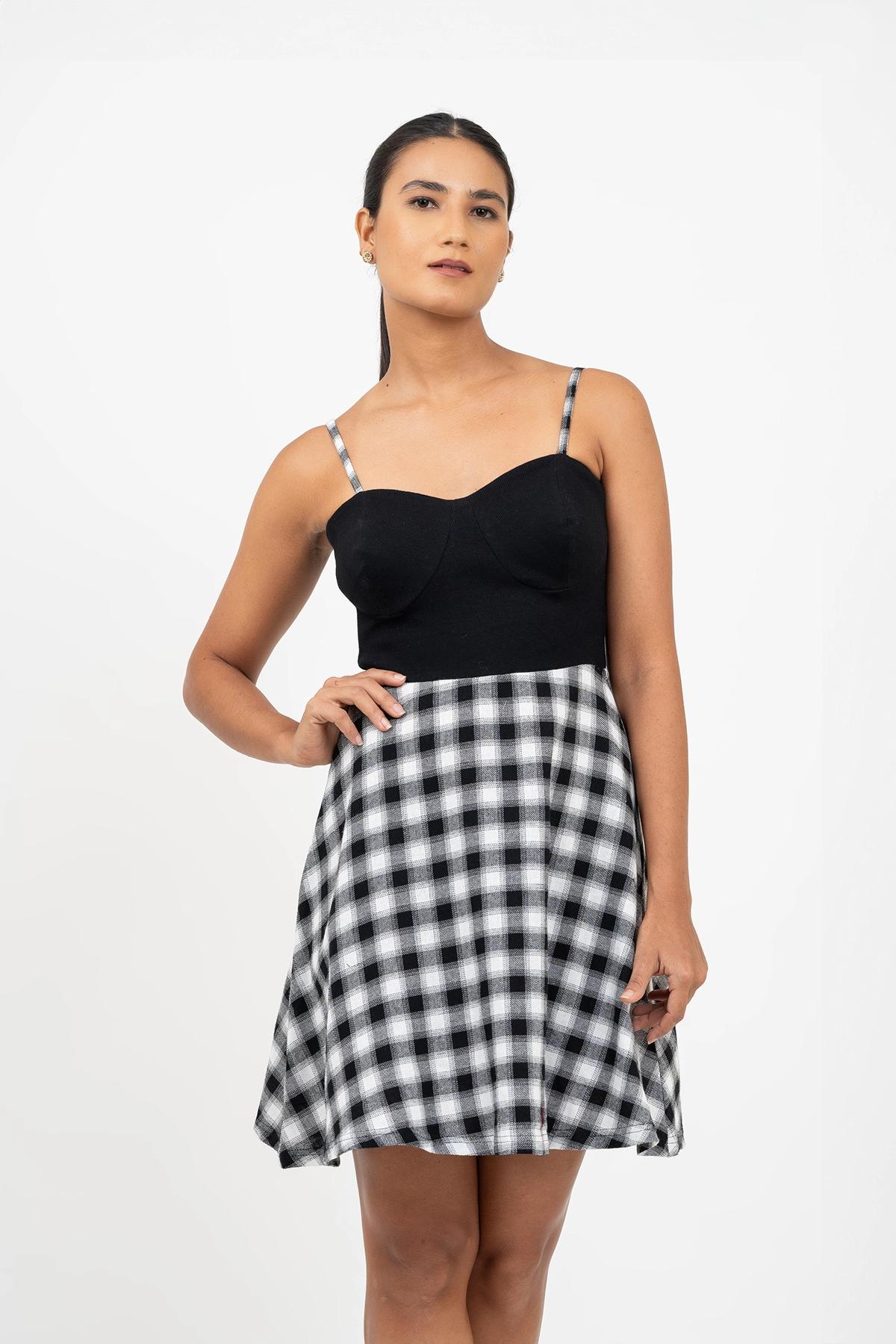 casual-skater-black-dress