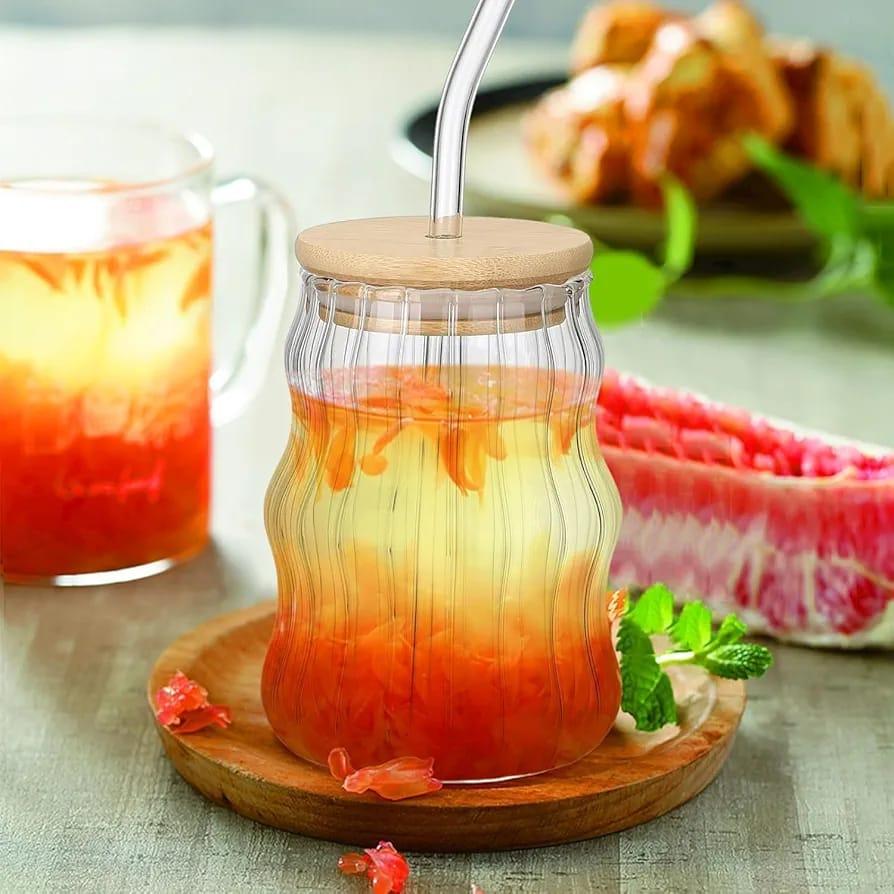 ribbed-glass-bottel-with-wooden-lid-and-glass-straw