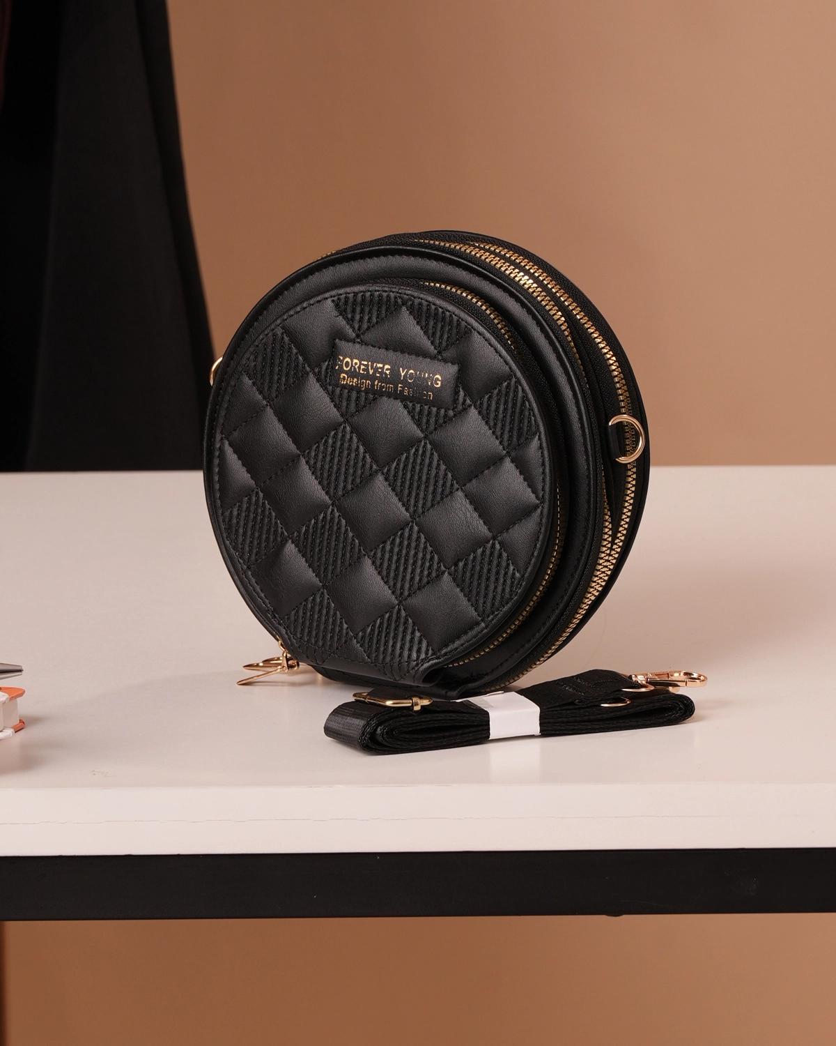 diamondlattice-circular-sling-bag