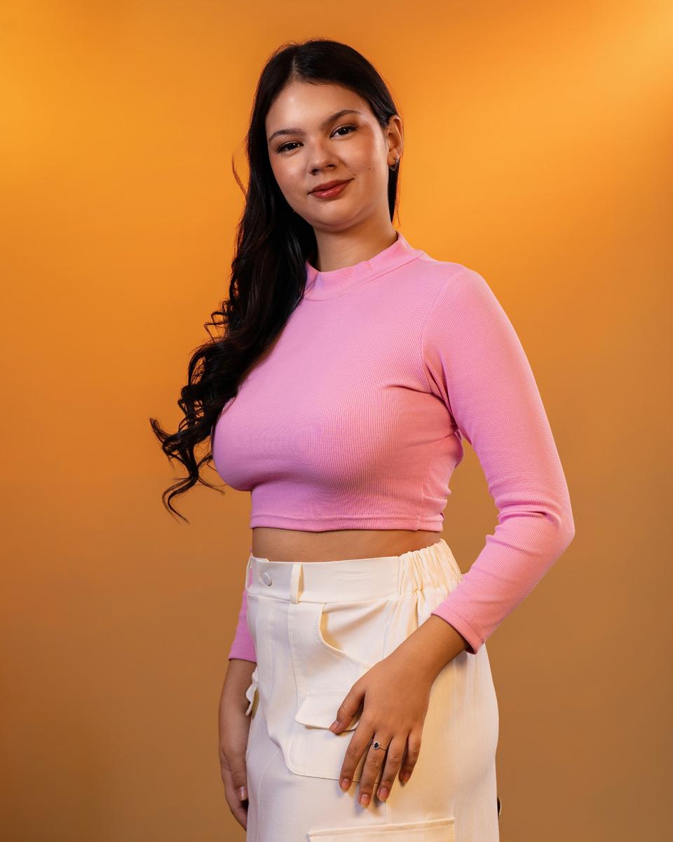 pink-crop-top