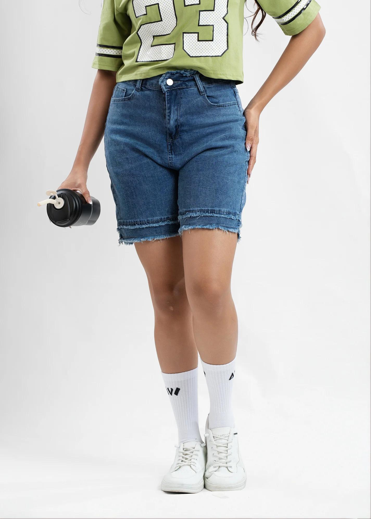 vintage-wash-frayed-denim-shorts
