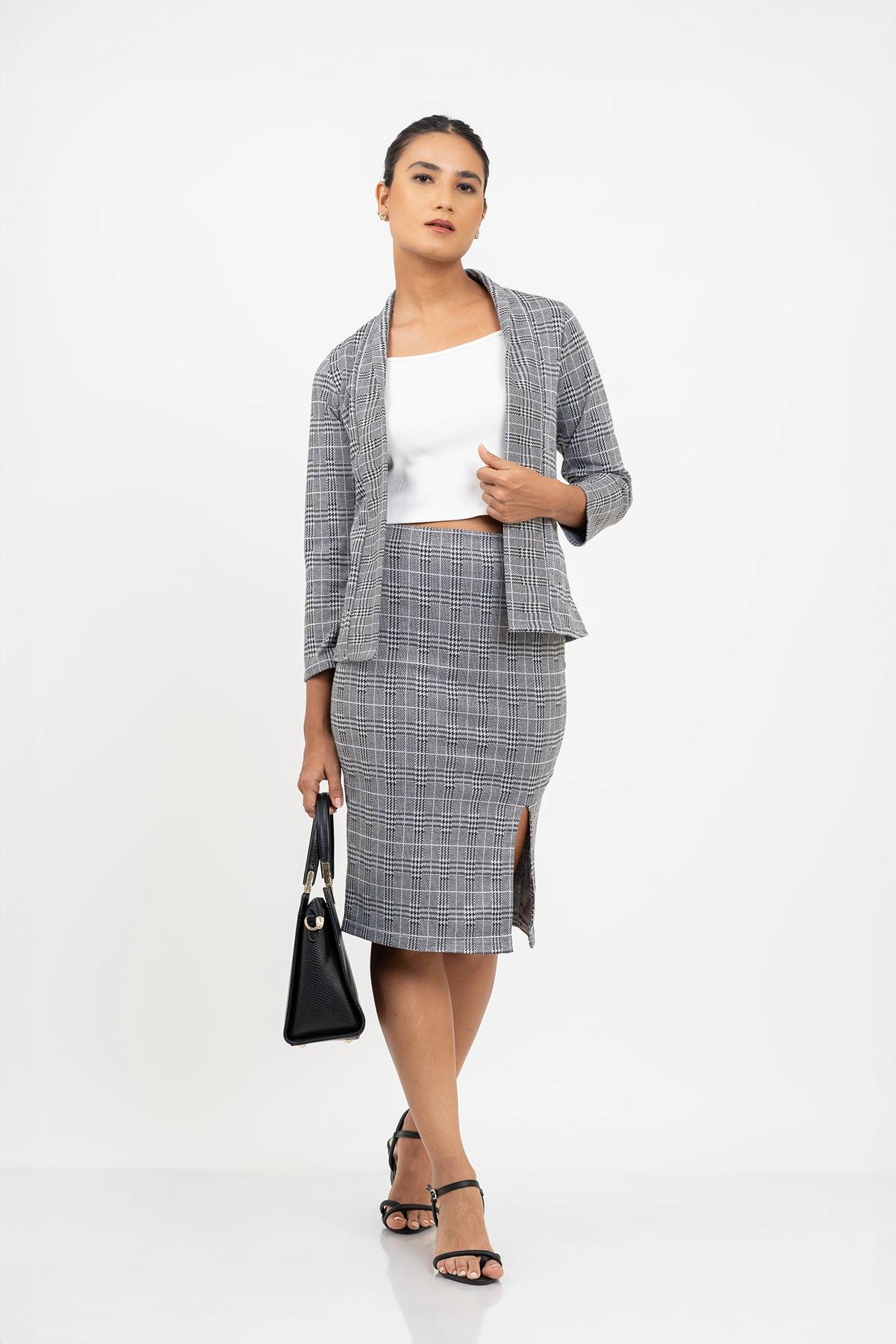 women-black-white-selfchecked-skirt