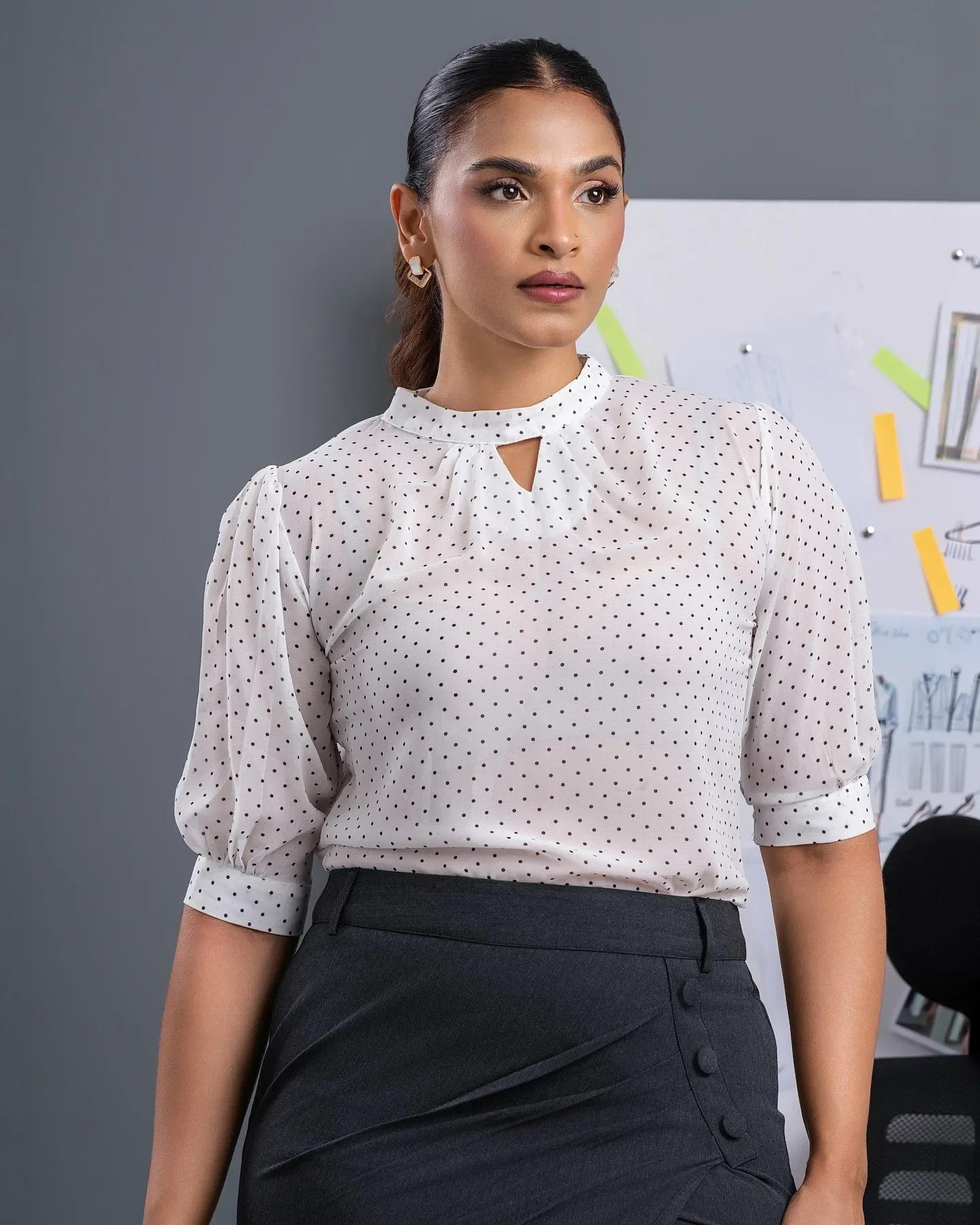 dot-mockneck-puffsleeve-blouse