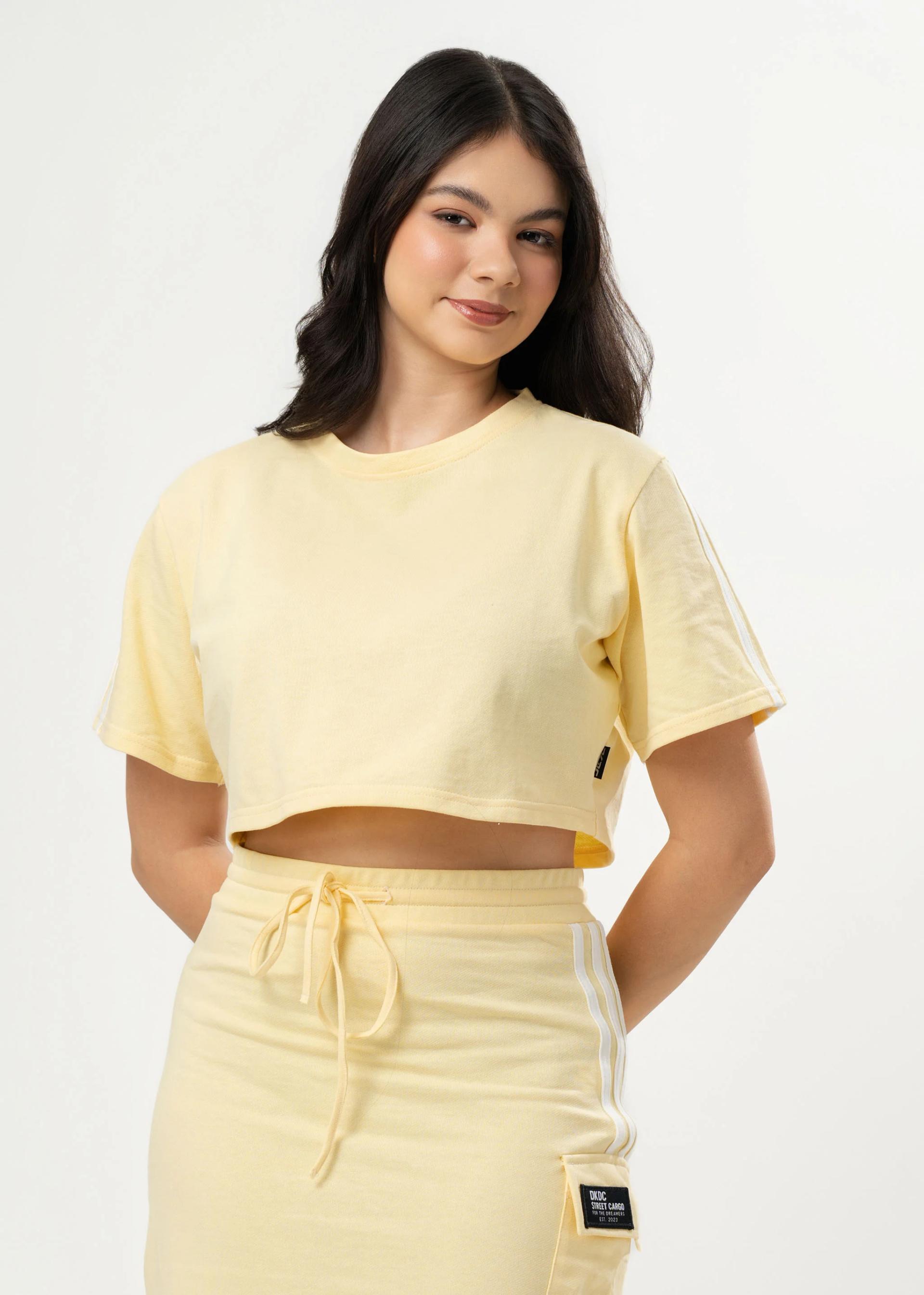 boxy-fit-yellow-crop-top
