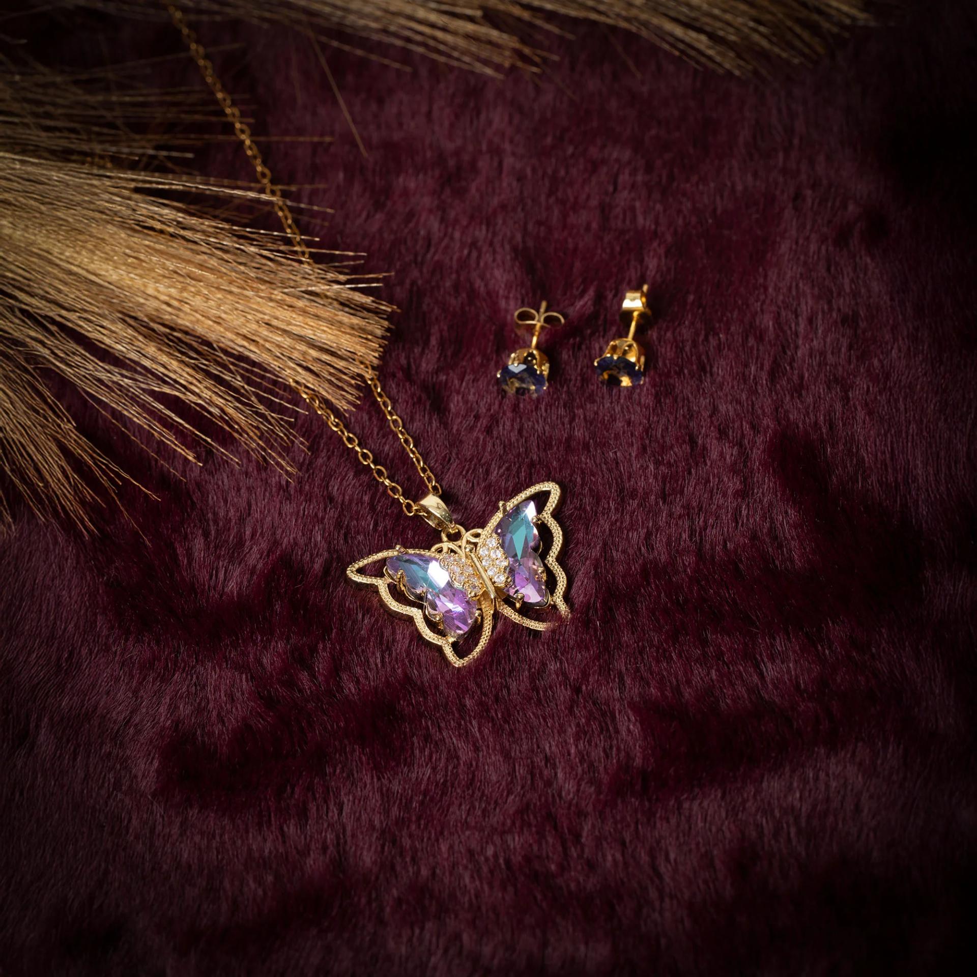 goldplated-butterfly-pendant-stud-earrings-jewelry-set