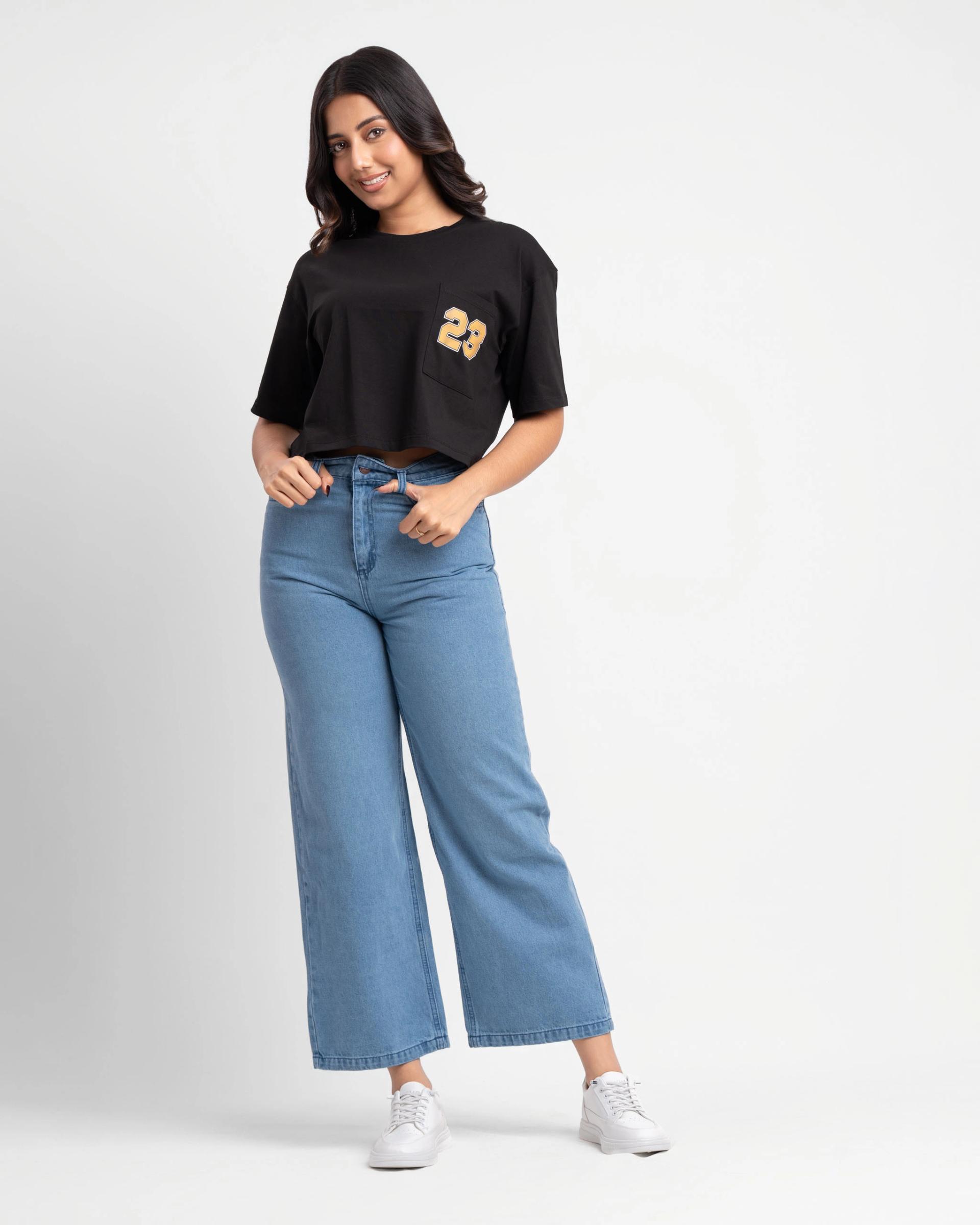 straight-cut-wide-leg-new-jeans