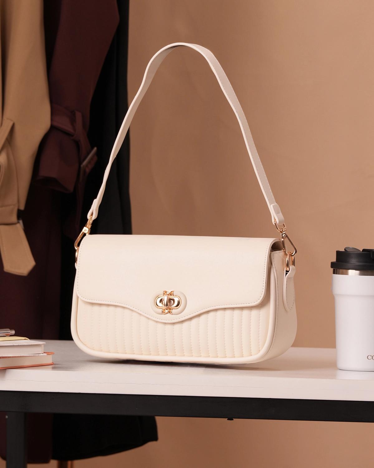 pleated-underarm-flap-shoulder-bag