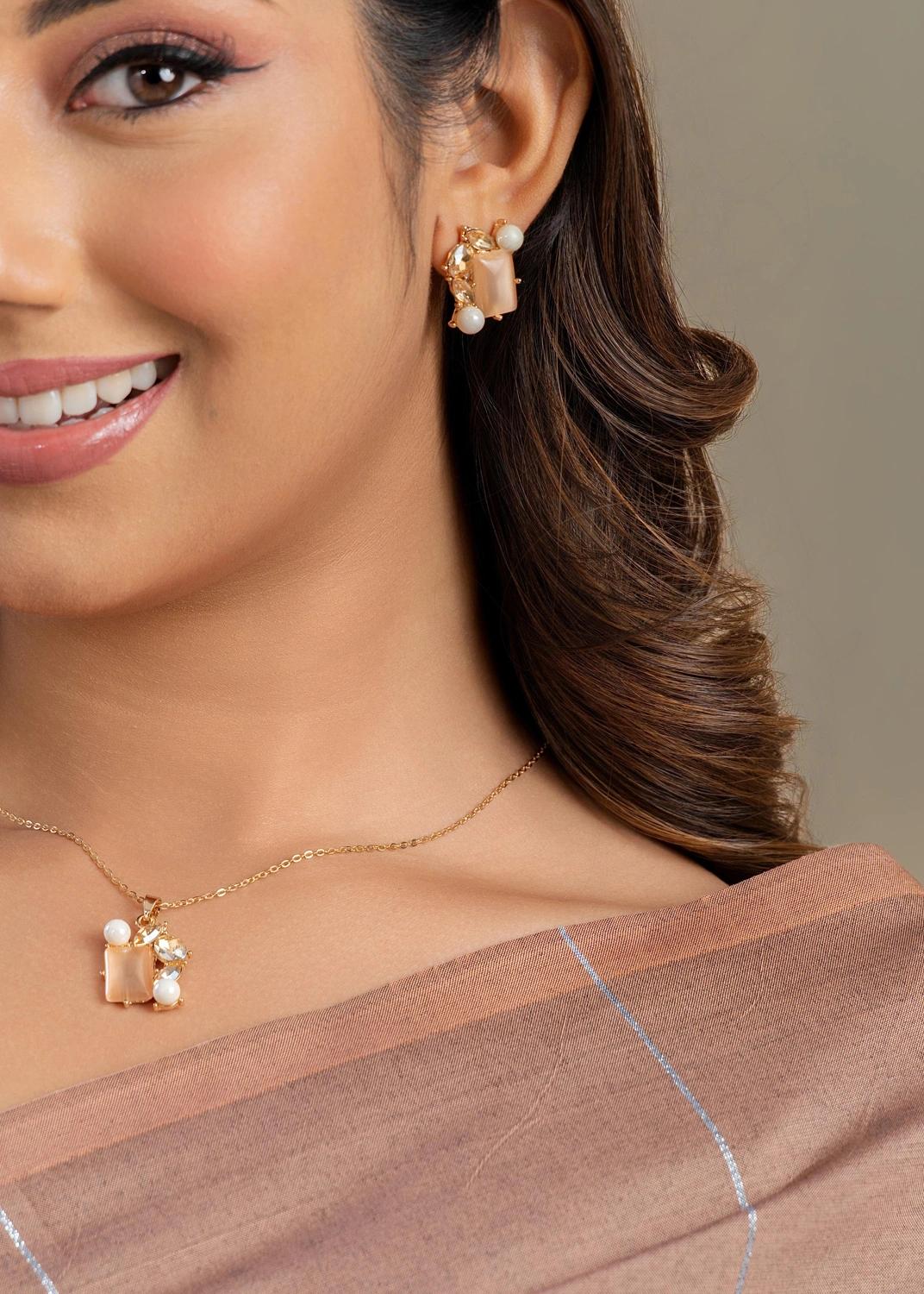 moonstone-and-pearl-cluster-set