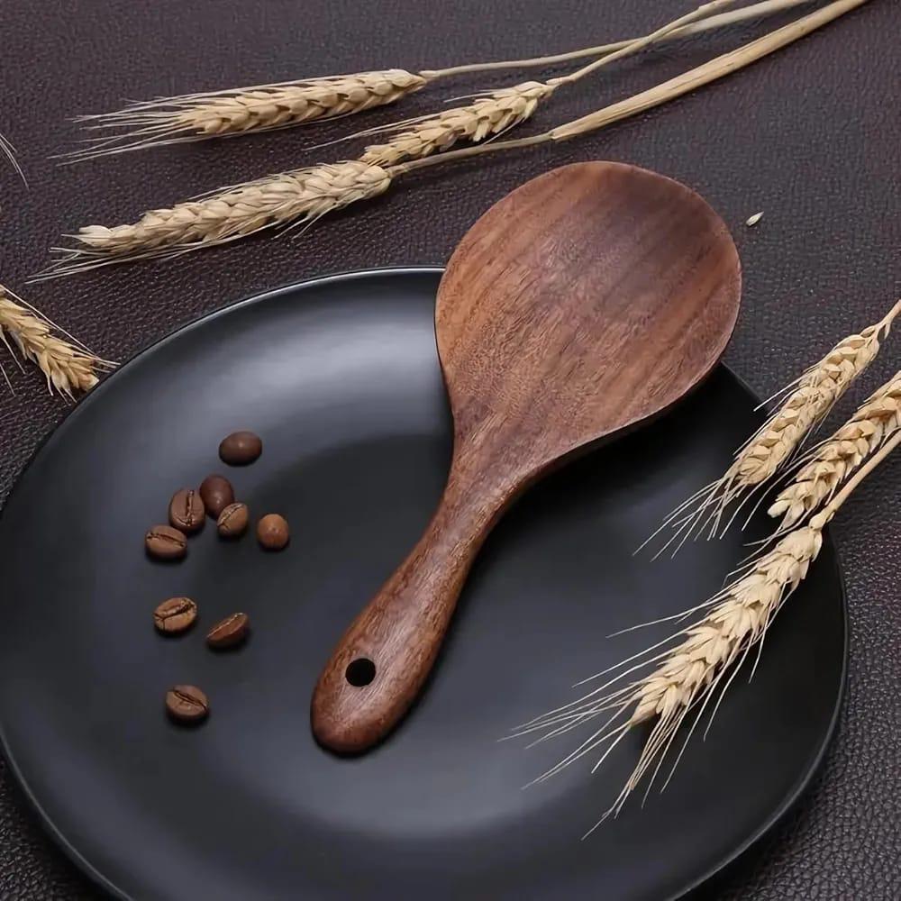natural-wood-cooking-spoon