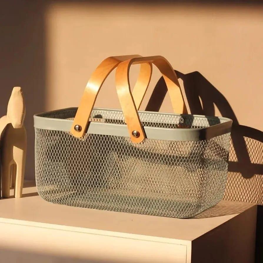 rectangle-mesh-basket-with-double-wooden-handle