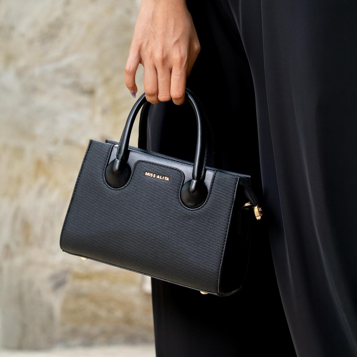 the-shadow-contour-bag