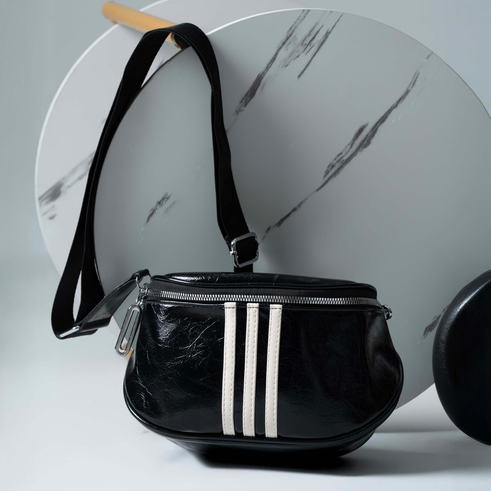 balenciaga-black-belt-bag