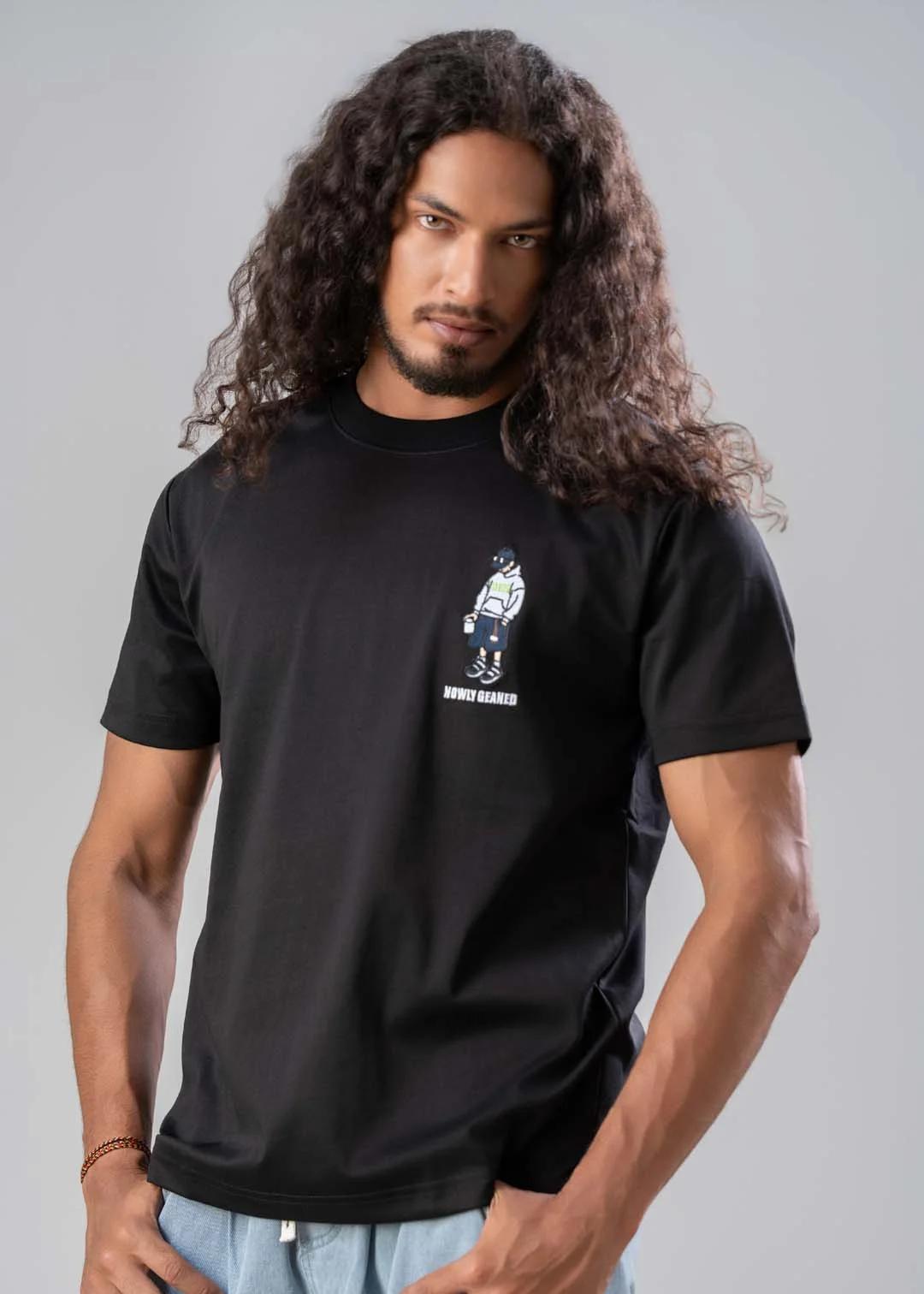 vantage-character-tee