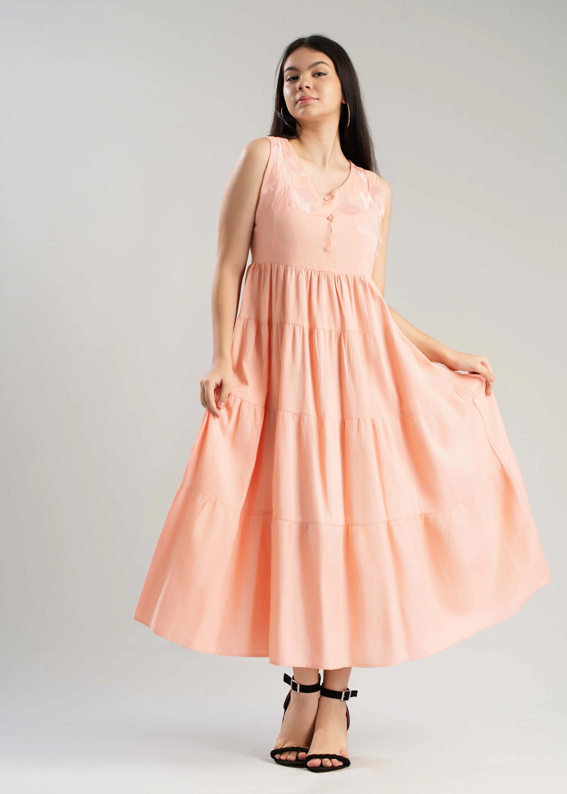 womens-tiered-sleeveless-midi-dress