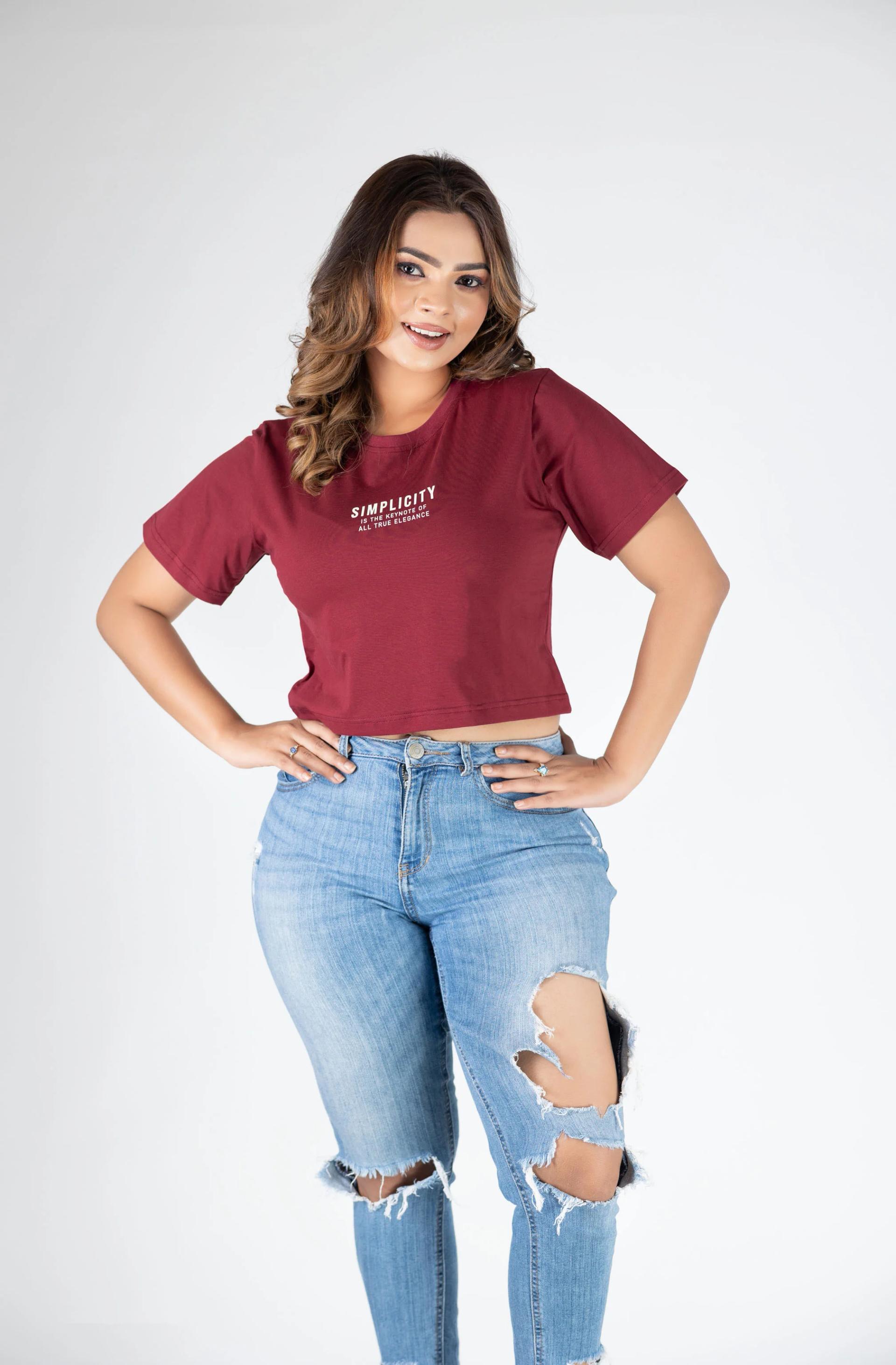 maroon-simplicity-graphic-crop-top