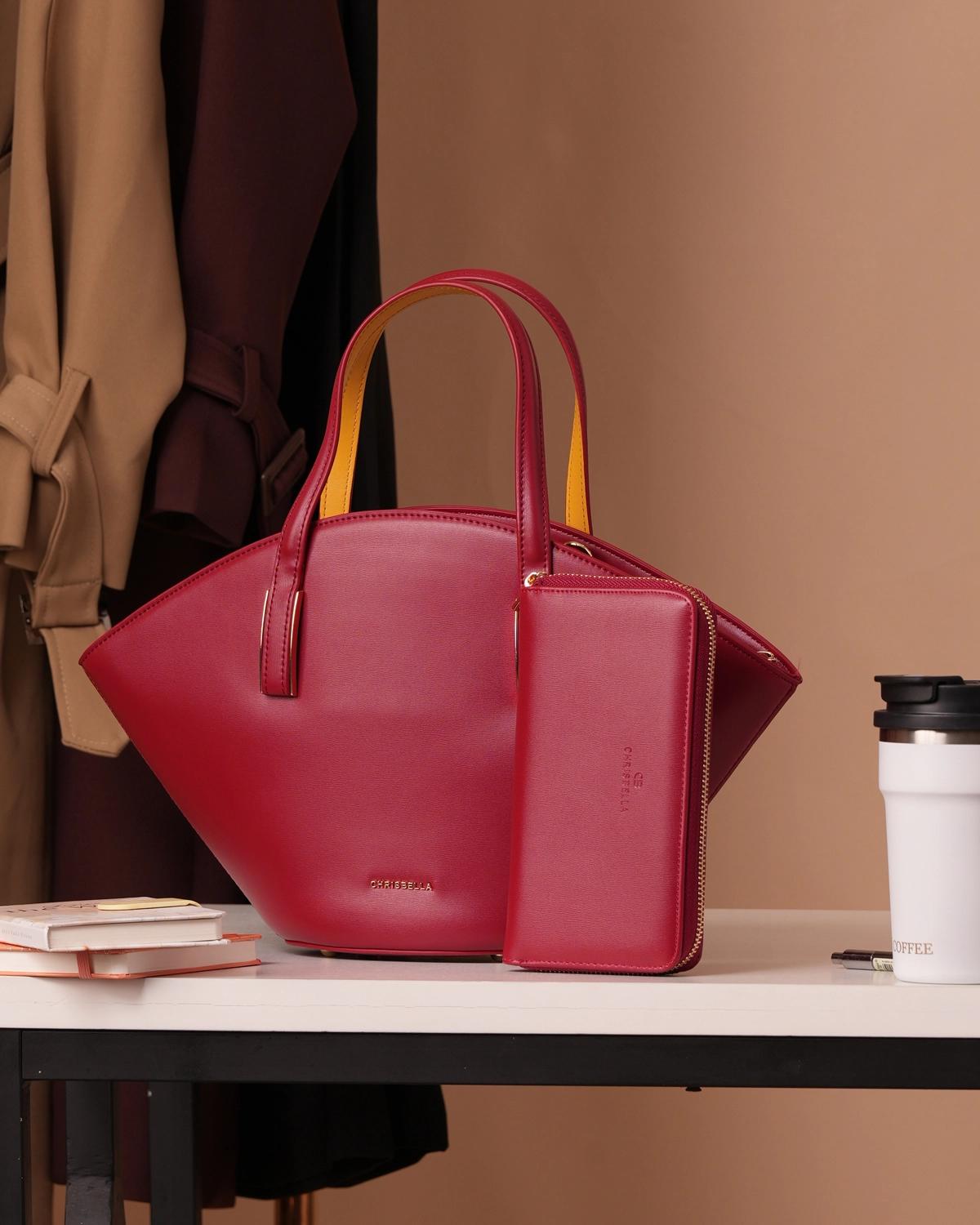 chrisbella-saffron-scarlet-duo