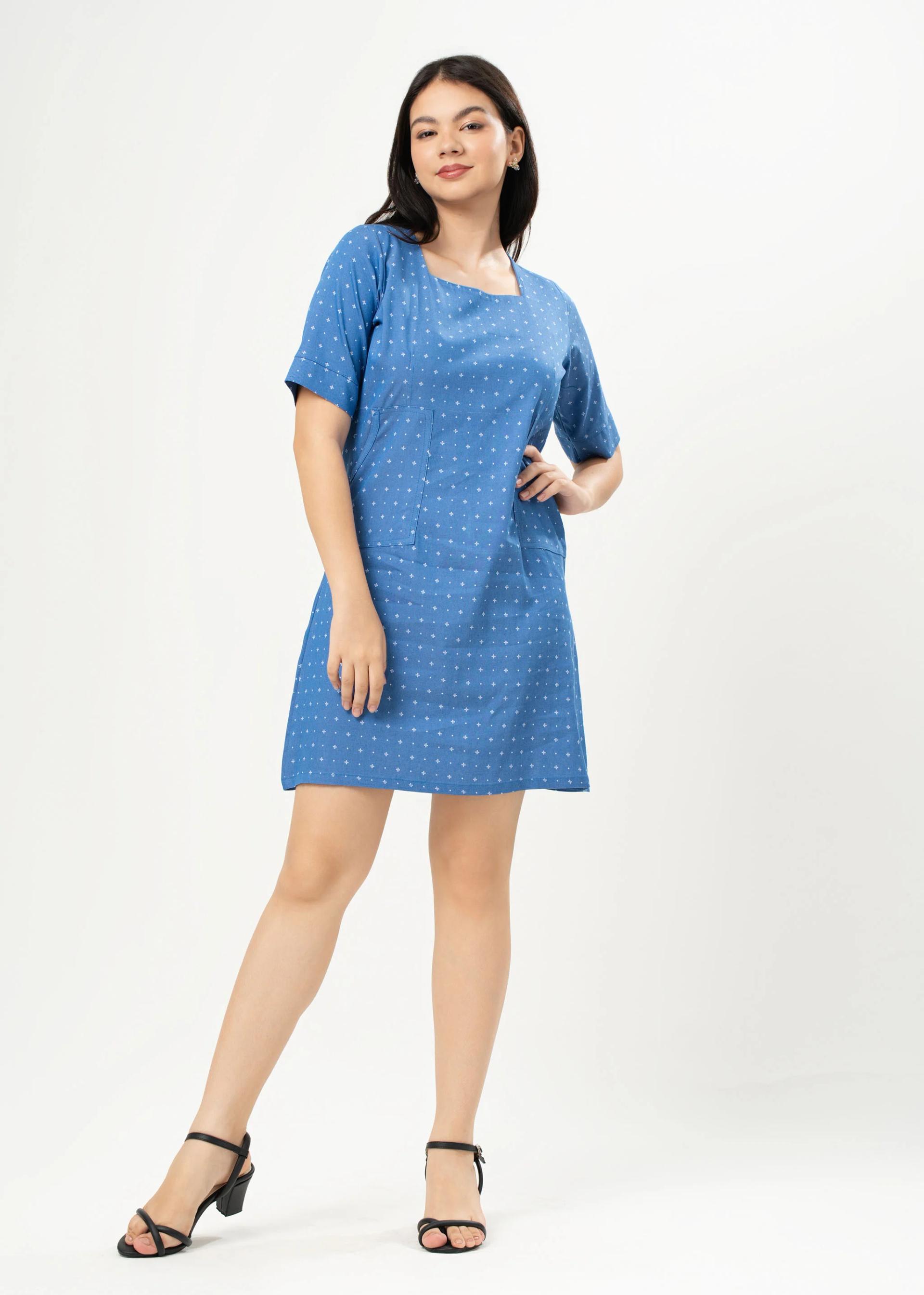 light-blue-short-sleeve-polka-dot-dress