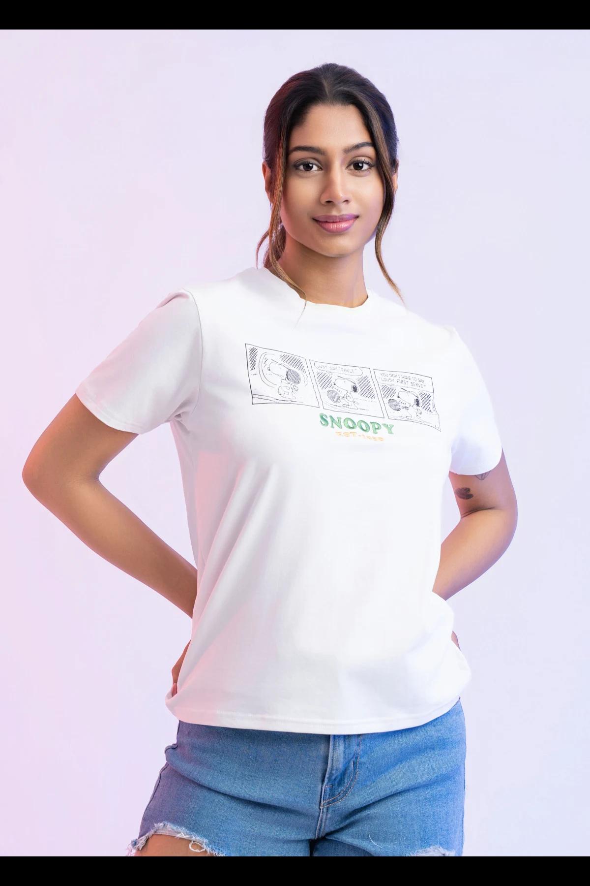 white-snoopy-comic-strip-tshirt-womens-peanuts-graphic-tee