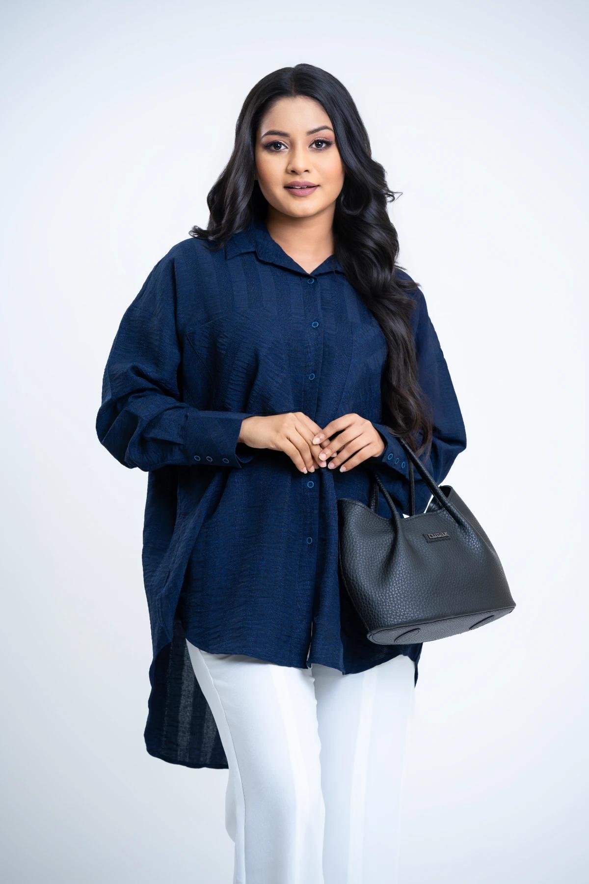 closet-navy-long-sleeve-mini-curved-over-shirt-top