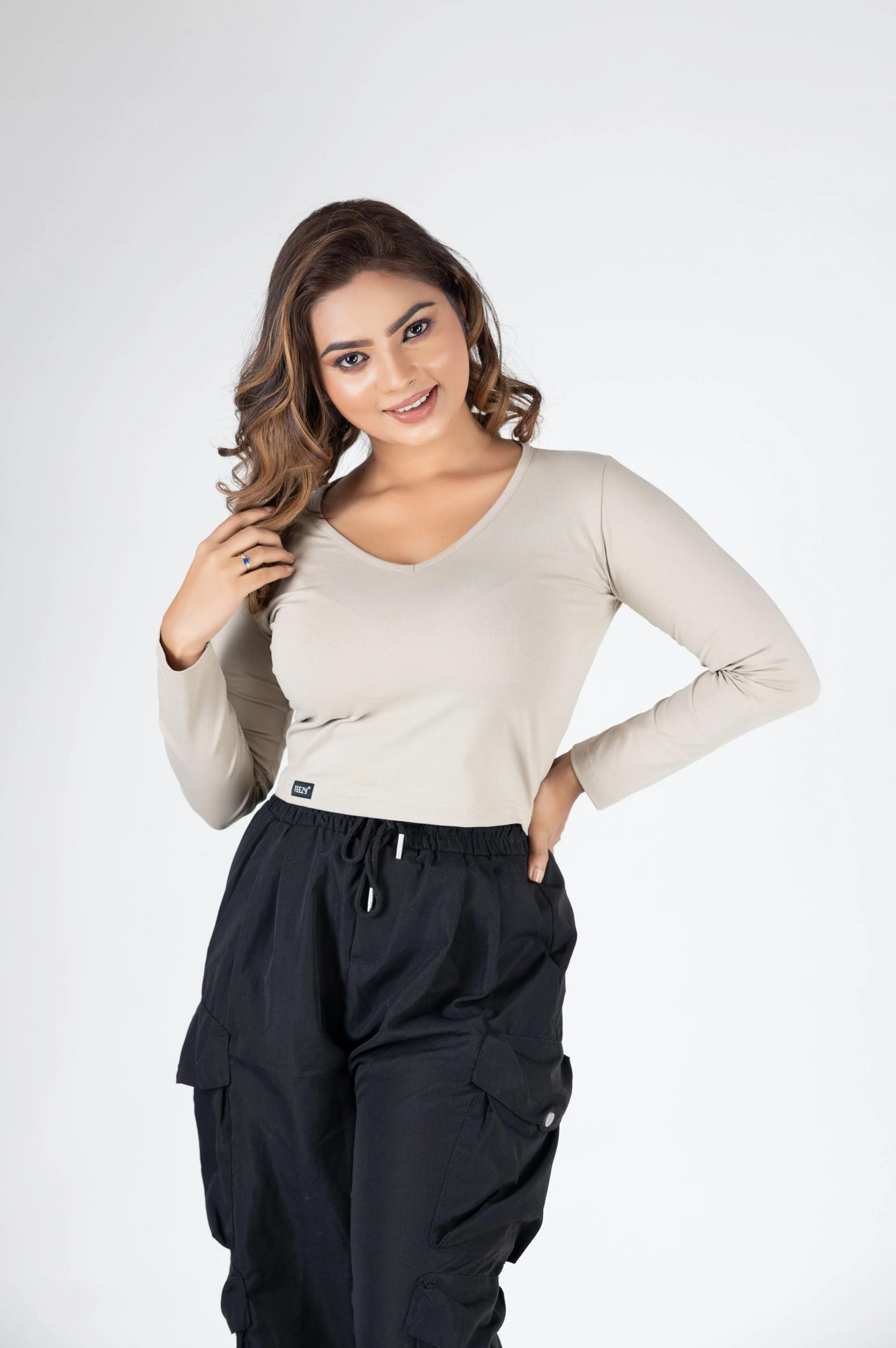 beige-long-sleeve-crop-top