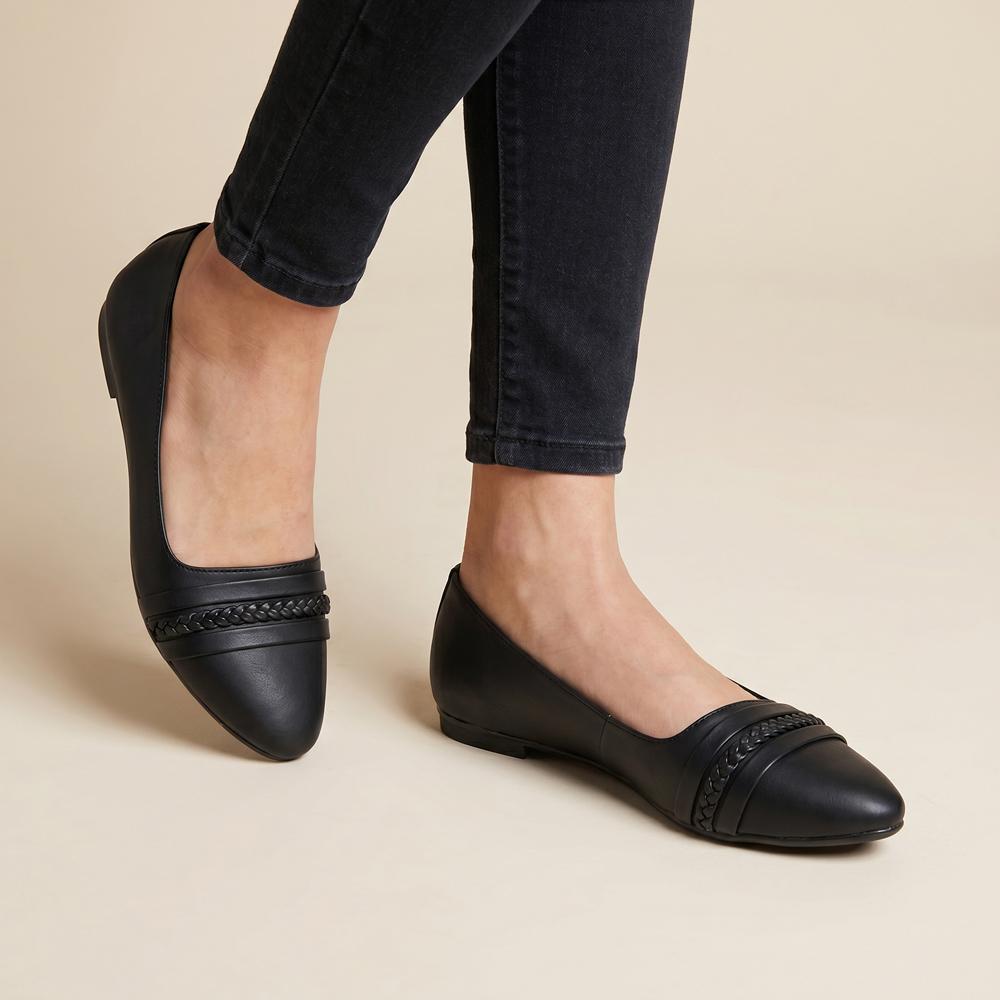 slipon-black-flat-shoes