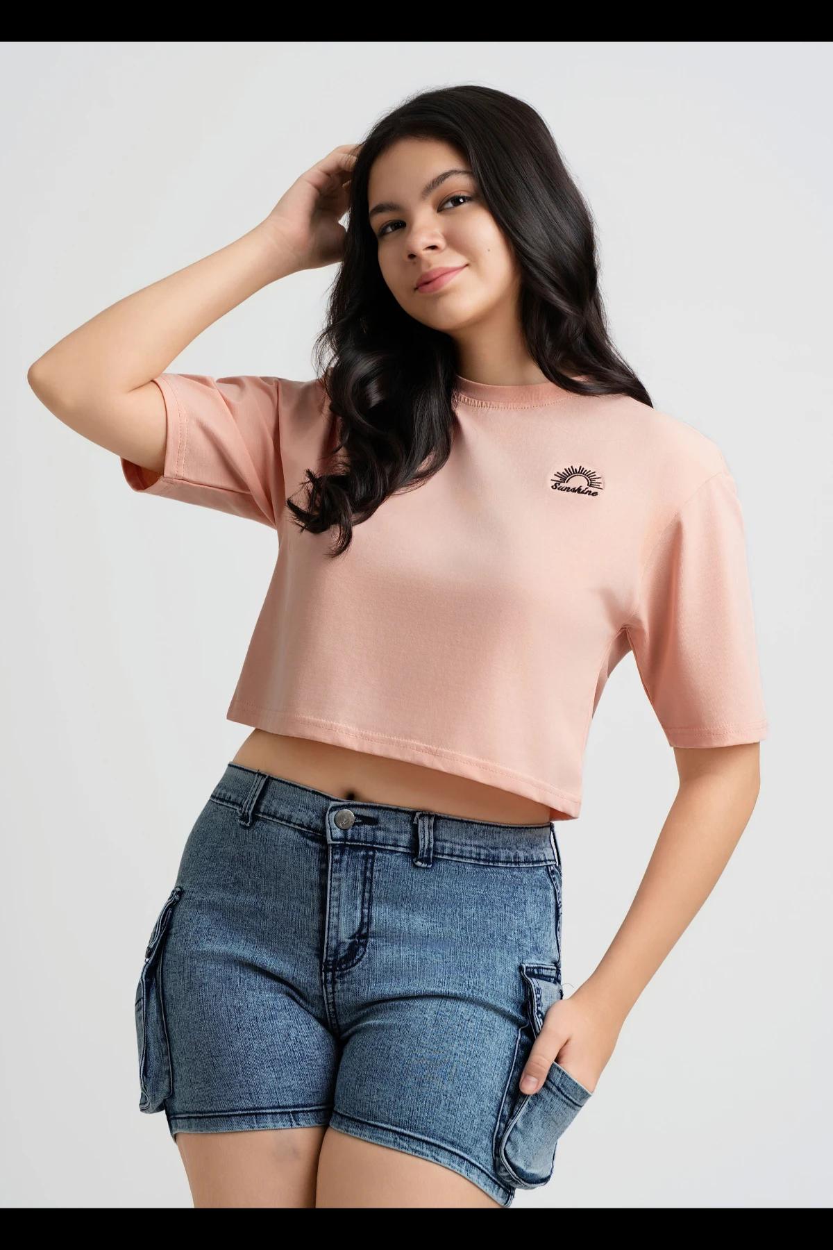 womens-pink-cropped-graphic-short-sleeve-tee