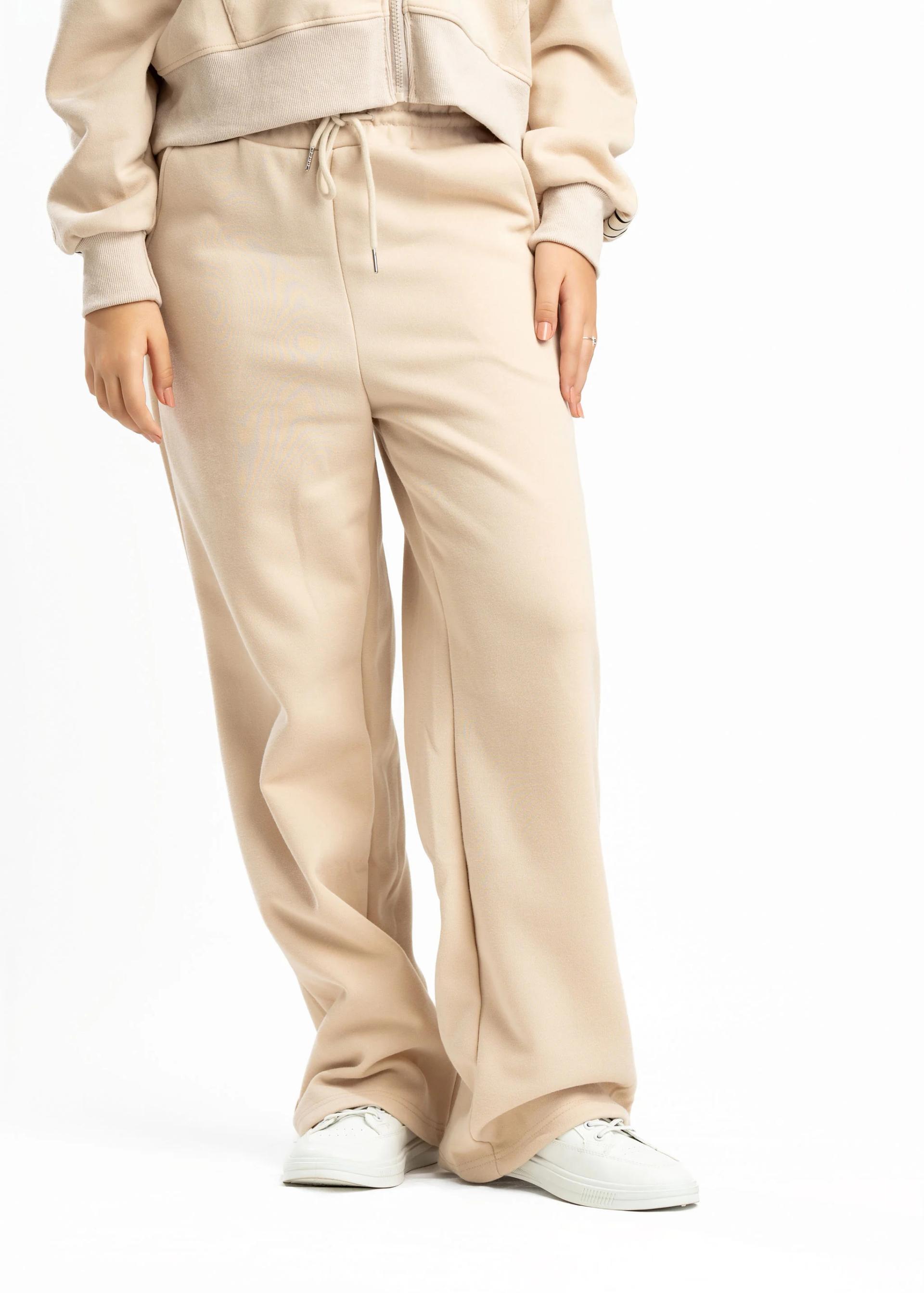 beige-wide-leg-sweat-pants