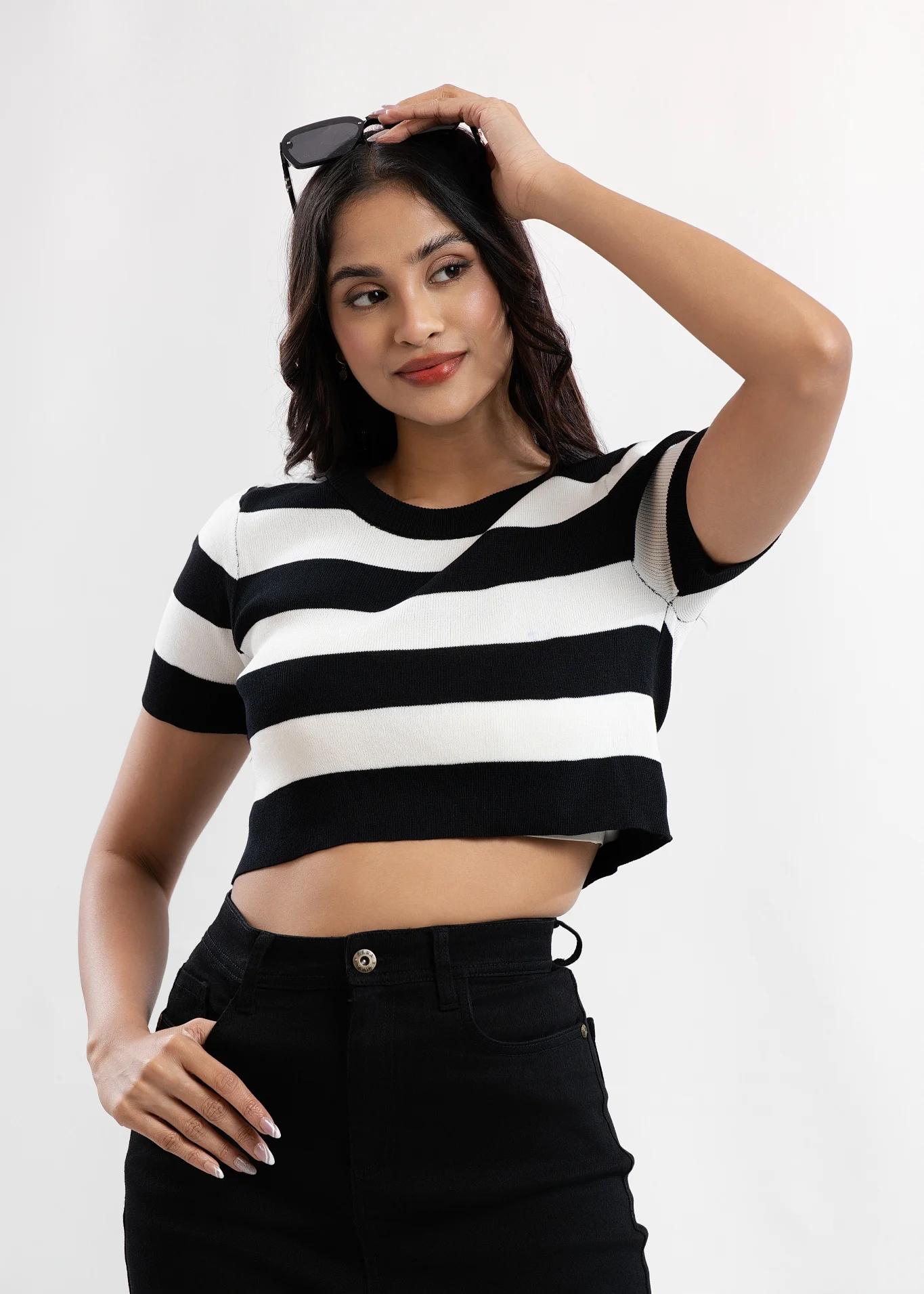 the-parisian-stripe-knit-crop